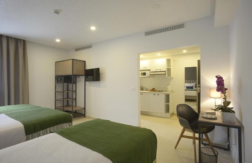 Les Berges du Lac Apartamento | MAIA HOTEL SUITES