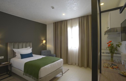 Les Berges du Lac Apartamento | MAIA HOTEL SUITES