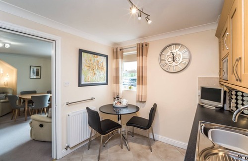Keswick Cabaña | Maiden Moor - an apartment that sleeps 4 guests in 2 bedrooms