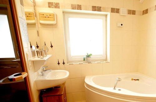 Bliesdorf Casa | Maikäfer