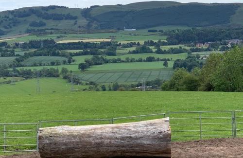 Perth Casa | Mailer Farm Woodhead Shepherds Hut - Sleeps 2