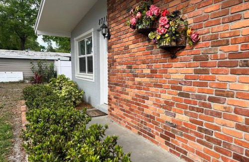Temple Crest Casa | Main Attraction is a Renovated 3 BR Pet Friendly Home with Fenced Yard just Minutes Away From Busch Gardens & USF