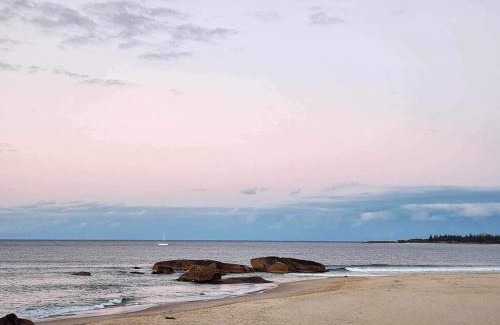 South West Rocks Casa | Main Beach House - Coastal Family Holiday Home