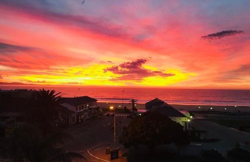 Jeffreys Bay Apartamento | Main Beach Penthouse