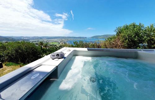 Paradise Apartamento | Main House - Maison Mahogany - 100sqm design with lagoon view and jacuzzi