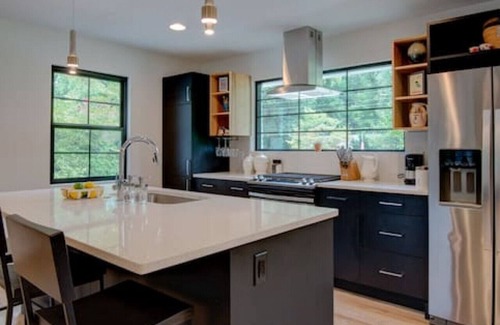 Charlotte Casa | Main House · Modern design meets comfort w/deck & chefs kitchen