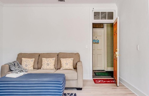 Westhampton Beach Apartamento | Main Street Abode