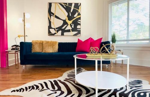 City Park West Casa | MAIN Street CITY Living with DECK!