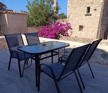 Areopoli Apartamento | Mainotti's house with balcony