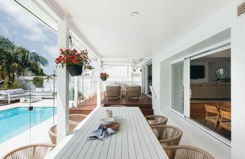 St Huberts Island Casa | MainSail by Coast Hosting