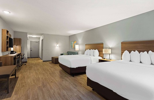 Gatlinburg Hotel | MainStay Suites Gatlinburg Downtown Area