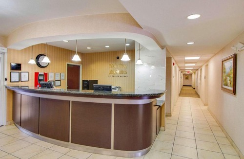 Astrodome Hotel | MainStay Suites Texas Medical Center-Reliant Park