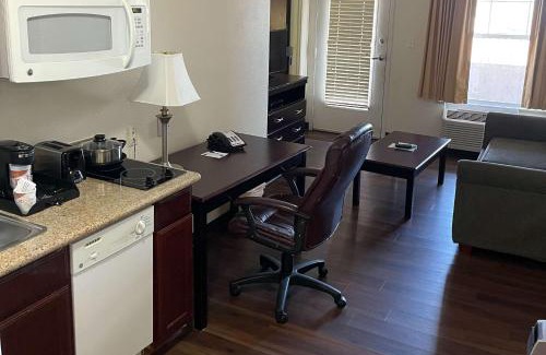 Astrodome Hotel | MainStay Suites Texas Medical Center-Reliant Park