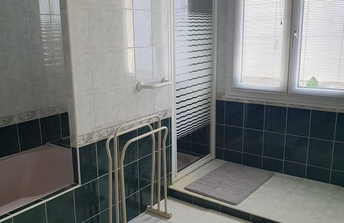 Saint-Saturnin-les-Avignon Casa | Maison Centre Village Impasse Calme. . 20 mns D'avignon 25 mn Cavaillon