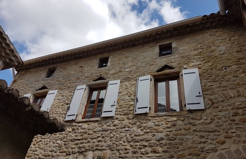 Saint-Sauveur-de-Cruzieres Casa | Maison Ancienne de Village, Avec Solarium