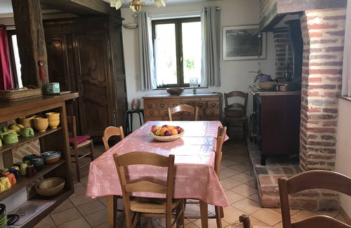 La Chapelle-Saint-Sauveur Casa | Maison Bressanne : Calme, Nature, Randonnées, Tourisme Entre Bourgogne et Jura