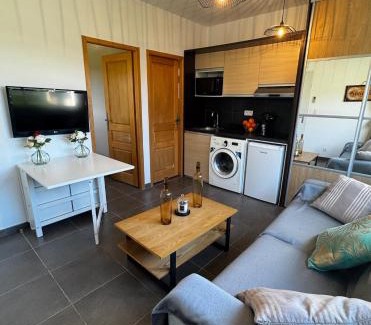 Sorbo-Ocagnano Casa | Maison à 2 minutes de la mer en voiture