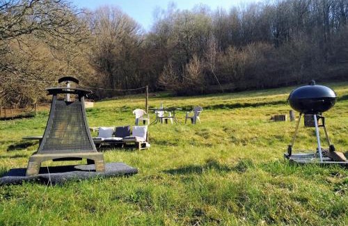 Le Creusot Casa | Maison à l'ancienne avec grand terrain , animaux bienvenus