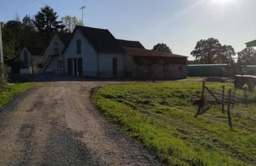 Saint-Aubin-le-Monial Casa | Maison à la ferme