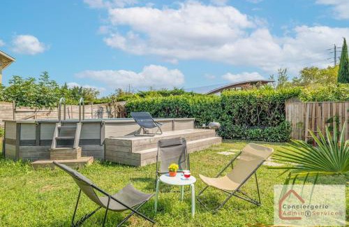 Parilly Casa | Maison à Lyon Parilly avec Piscine, Jardin, Parking Privé & Proche Eurexpo