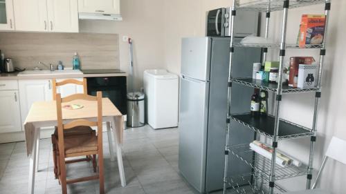 Fleury-les-Aubrais Casa | Maison à Orléans avec jardin