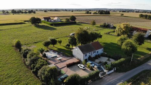 Bouce Casa | Maison 10 personnes avec piscine jacuzzi, proche du PAL