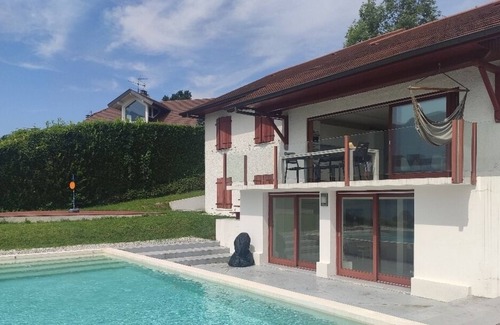 Tresserve Otro | Maison 200 m2 vue lac du Bourget. 5 min à Pied du Lac. Plage 5 min à Pied