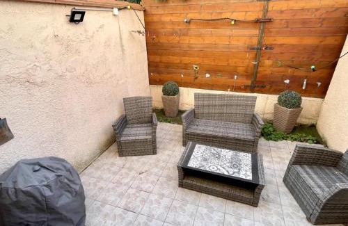 La Jetee Casa | Maison 3* à Canet-Plage, 600m de la plage, climatisée, terrasse, 6 couchages, Wi-Fi - FR-1-748-13