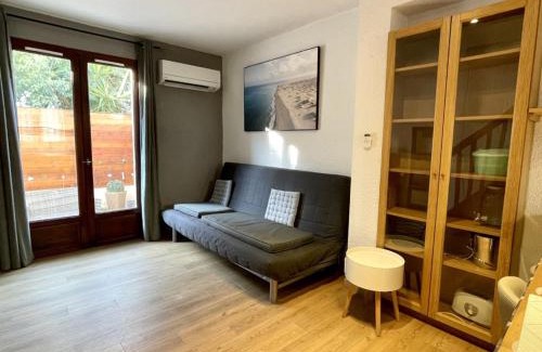 La Jetee Casa | Maison 3* à Canet-Plage, 600m de la plage, climatisée, terrasse, 6 couchages, Wi-Fi - FR-1-748-13