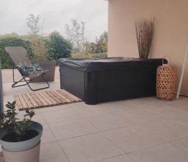 Saint-Vincent-le-Paluel Casa | Maison 3 étoiles avec piscine et jacuzzi extérieur près de Sarlat