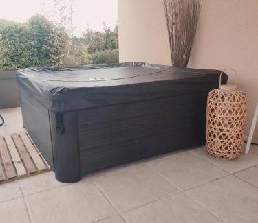 Saint-Vincent-le-Paluel Casa | Maison 3 étoiles avec piscine et jacuzzi extérieur près de Sarlat