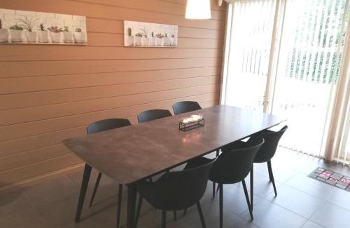 Froidchapelle Casa | maison 3 chambres à 200 m de la plage des Lacs de l Eau d Heure