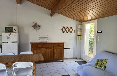 Le Chateau-d'Oleron Casa | Maison 4 Personnes - Petite Résidence Avec Piscine