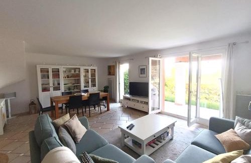 Mallemort Casa | Maison 6 pers. avec jardin, terrasse, 2 piscines et parking - Alpilles/Luberon - FR-1-658-23