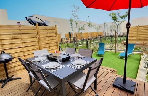 Serignan Casa | Maison Abordable + Kitchenette + Parking Gratuit