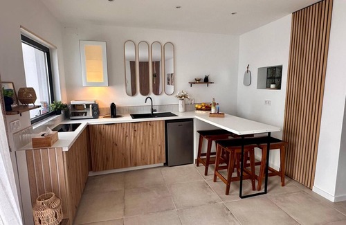 Parchal Casa | maison Algarve, tout confort avec patio et terrasse, 2 chambres, près des plages