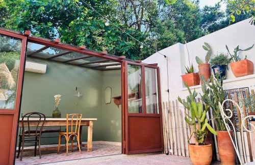 Montpellier-Centre Casa | Maison atypique au coeur de Montpellier, cours et parking