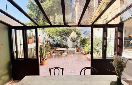Montpellier-Centre Casa | Maison atypique au coeur de Montpellier, cours et parking