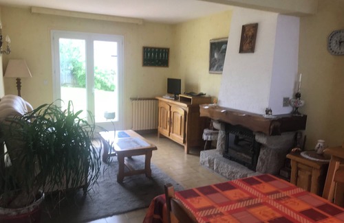 Plestin-les-Greves Casa | Maison au Calme à 5mn à Pied du Centre-ville et <10 mn en Voiture des Plages