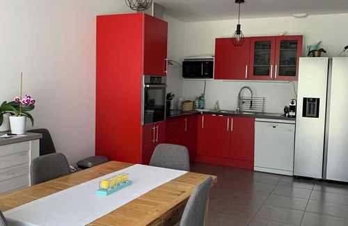 Saint-Andre-de-Cubzac Casa | Maison au Calme et Agréable Entre Bordeaux et Saint Emilion
