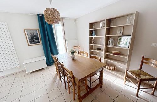 Margny-les-Compiegne Apartamento | Maison Auriane 3 minutes de la gare