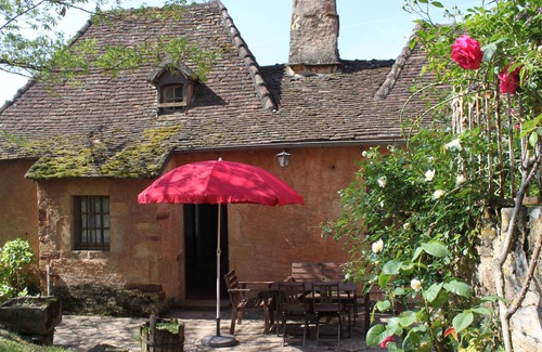 Prudhomat Casa | Maison authentique des remparts