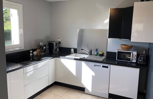 Arnouville-les-Mantes Casa | Maison Avec Piscine 3,5x7x1,2m et Jardin, 45min Paris