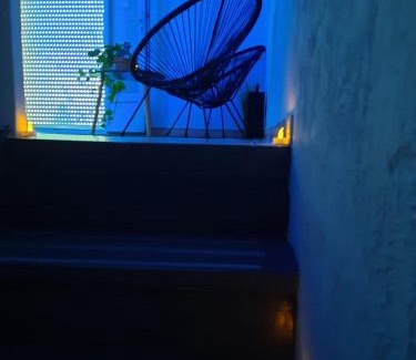 Saint-Mitre-les-Remparts Hotel | Maison avec jacuzzi