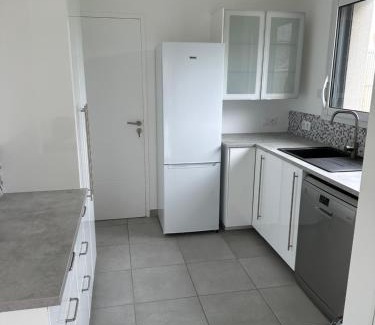 Saint-Meloir-des-Ondes Casa | Maison avec Jacuzzi 1-8 pers à 10 mn de st Malo