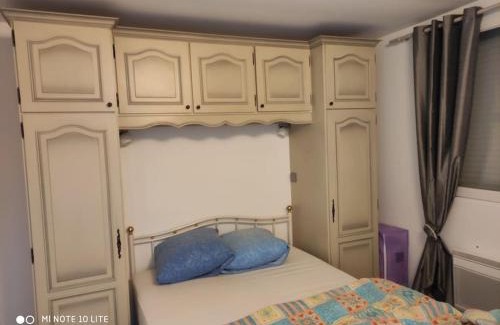 Milly-la-Foret Casa | Maison avec deux chambres au calme