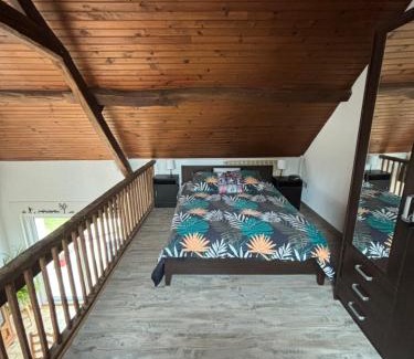 Saint-Bonnet-Troncais Casa | Maison avec jardin clos, à quelques pas de la forêt de Tronçais