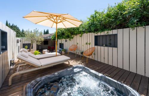 St.-Remy-de-Provence Casa | Maison avec patio et jacuzzi
