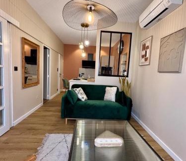 Orange Apartamento | Maison avec garage au cœur d'Orange