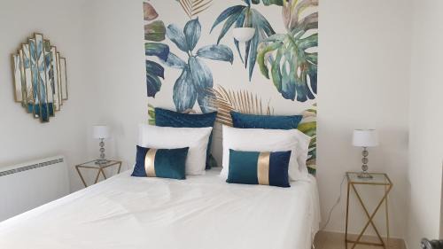 Brignon Casa | Maison avec Jacuzzi et terrasse sur les toits